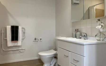 essie-summers-retirement-village-easy-living-43235