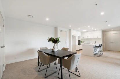 greenwich-gardens-metlifecare-three-bedroom-apartment-stunning-views-41228