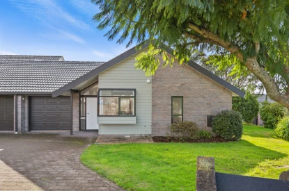 greenwood-park-metlifecare-2-bedroom-villa-with-bush-views-53407