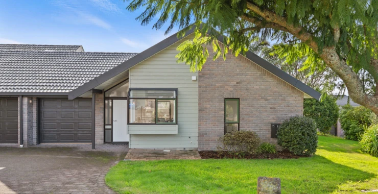 greenwood-park-metlifecare-2-bedroom-villa-with-bush-views-53407