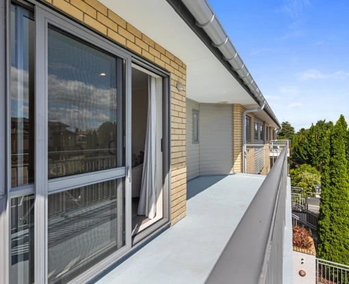 greenwood-park-metlifecare-3-bedroom-study-apartment-with-views-copy-47181