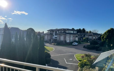 greenwood-park-metlifecare-3-bedroom-study-apartment-with-views-copy-copy-43259