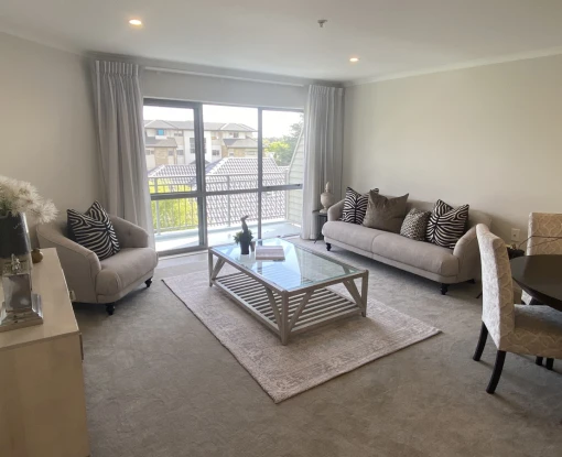 greenwood-park-metlifecare-3-bedroom-study-apartment-with-views-copy-copy-43260