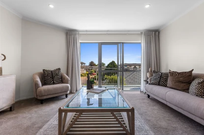 greenwood-park-metlifecare-modern-3-bedroom-apartments-50989