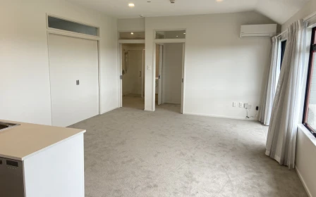 greenwood-park-metlifecare-top-floor-apartment-with-views-46616