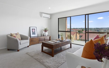 hibiscus-coast-village-metlifecare-sitting-on-top-of-the-world-copy-copy-42597