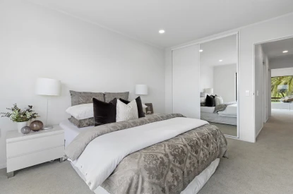 hibiscus-coast-village-metlifecare-sitting-on-top-of-the-world-copy-copy-42598