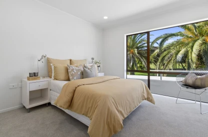 hibiscus-coast-village-metlifecare-sitting-on-top-of-the-world-copy-copy-42599