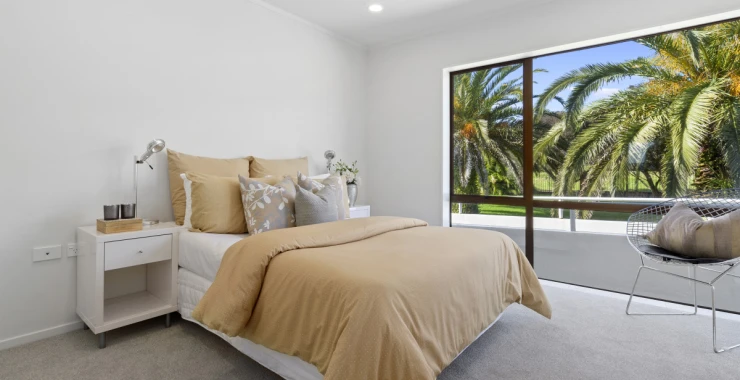 hibiscus-coast-village-metlifecare-sitting-on-top-of-the-world-copy-copy-42599