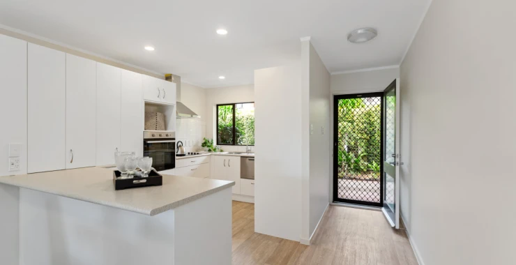 hillsborough-heights-metlifecare-gardens-sun-and-41971