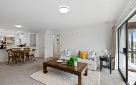 hillsborough-heights-metlifecare-quiet-sunny-41982