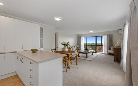 hillsborough-heights-metlifecare-sky-tower-waitakere-ranges-54674