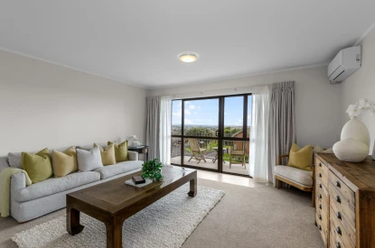 hillsborough-heights-metlifecare-sky-tower-waitakere-ranges-54675