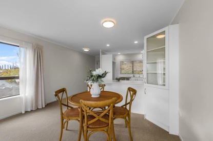 hillsborough-heights-metlifecare-sky-tower-waitakere-ranges-54676