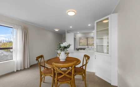 hillsborough-heights-metlifecare-sky-tower-waitakere-ranges-54676