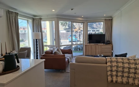 ilam-arvida-well-appointed-1-bedroom-apartment-53524