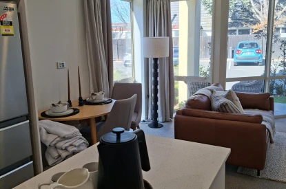 ilam-arvida-well-appointed-1-bedroom-apartment-53525