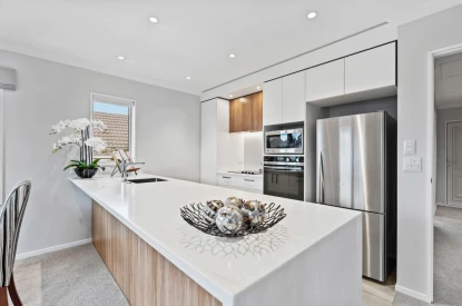 jane-mander-retirement-village-close-to-it-all-43185