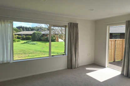 kapiti-village-metlifecare-sunny-spacious-ideally-positioned-54233