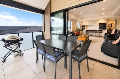 karaka-lifestyle-estate-stunning-three-bedroom-apartment-51134