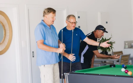 karaka-pines-waihi-beach-the-kestrel-an-entertainers-delight-54229
