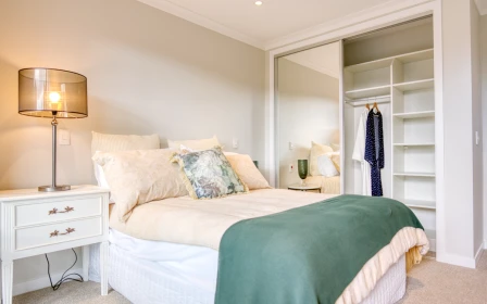 kevin-hickman-retirement-village-bowls-anyone-48118