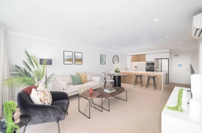 kevin-hickman-retirement-village-sun-space-views-43205