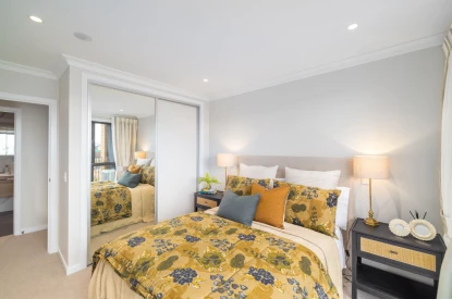 kevin-hickman-retirement-village-sunny-and-bright-41989