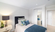 kevin-hickman-retirement-village-sunny-and-bright-41990