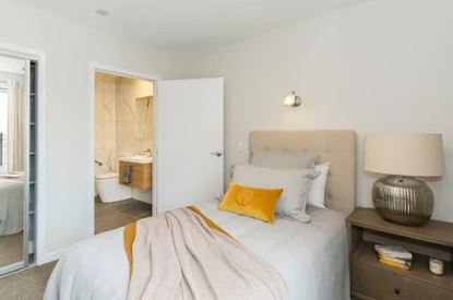 linda-jones-retirement-village-plenty-of-space-37985