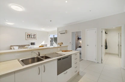 logan-campbell-retirement-village-sunshine-views-46700