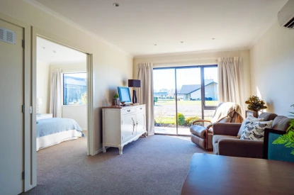 mckenzie-lifestyle-village-one-bedroom-suites-6280