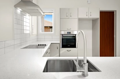 oakridge-villas-metlifecare-two-bedroom-villa-with-lovely-sunroom-38481