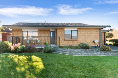pakuranga-park-village-villas-2-bed-garage-conservatory-37407