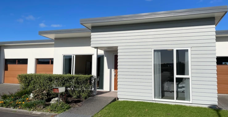 papamoa-beach-village-metlifecare-charming-2-bedroom-villa-with-sunny-deck-copy-copy-41789