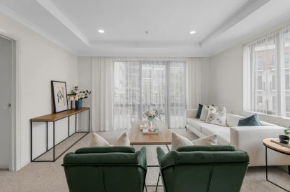 parkside-village-metlifecare-sun-filled-corner-living-48911