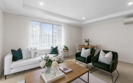 parkside-village-metlifecare-sun-filled-corner-living-48912