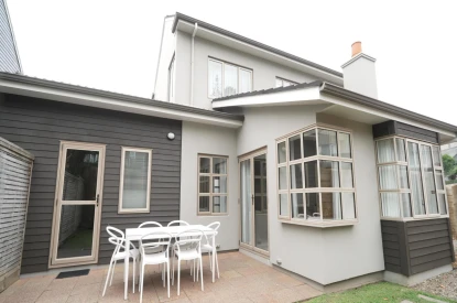 pinesong-metlifecare-the-complete-package-47296