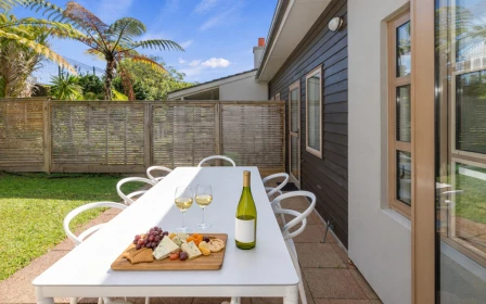 pinesong-metlifecare-the-complete-package-48362