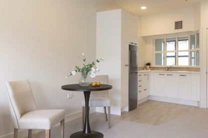 powley-metlifecare-double-bedroom-serviced-apartment-37119