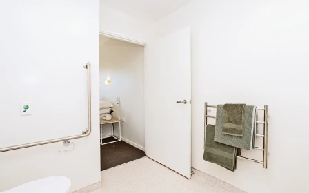 radius-clare-house-retirement-village-modern-one-bedroom-serviced-apartment-43843