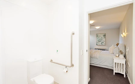 radius-clare-house-retirement-village-modern-one-bedroom-serviced-apartment-43861