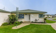 redwood-retirement-village-sunny-and-spacious-2-bedroom-villa-43310