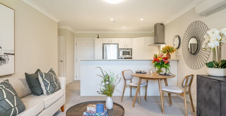 rita-angus-retirement-village-life-on-the-corner-46537