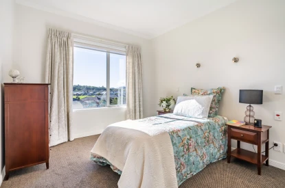 ryman-charles-fleming-retirement-village-lush-garden-views-55039