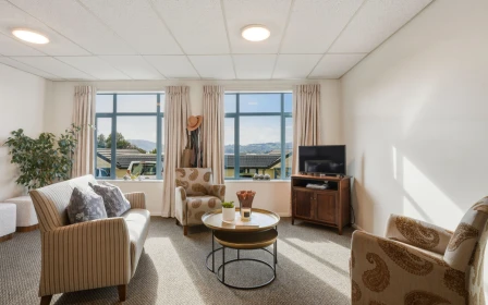 ryman-frances-hodgkins-retirement-village-sunrise-views-across-the-city-54837