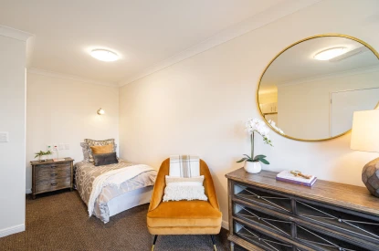 ryman-hilda-ross-retirement-village-bowling-green-action-48921