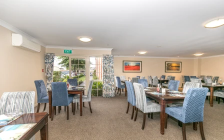 ryman-hilda-ross-retirement-village-garden-views-sunshine-52414