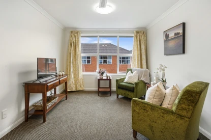 ryman-kiri-te-kanawa-retirement-village-peaceful-courtyard-outlook-54613