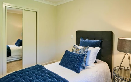 ryman-malvina-major-retirement-village-gorgeous-garden-views-50742